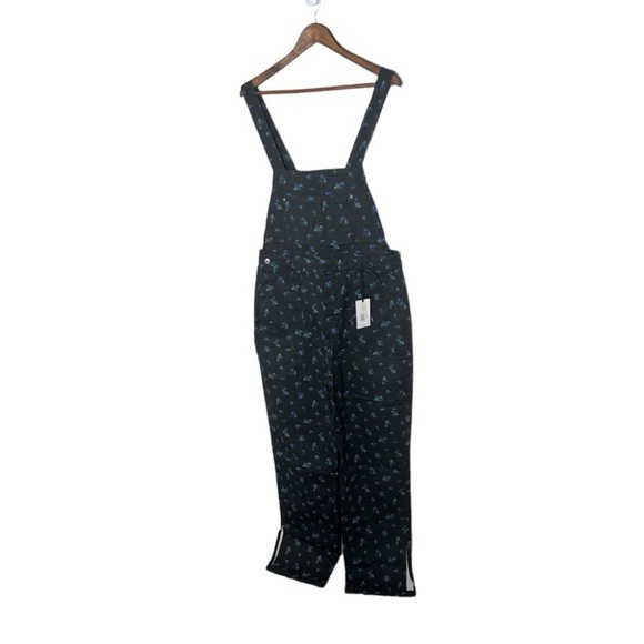 WeWoreWhat Women's Slouchy Slit Overalls In Watercolor
Ditsy Jumpsuit - Picture 3 of 12